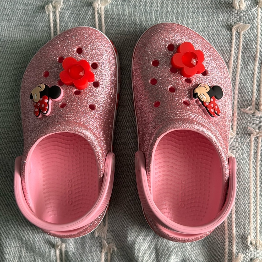 Girls Disney Minnie Mouse Crocs - 11 - Brand New